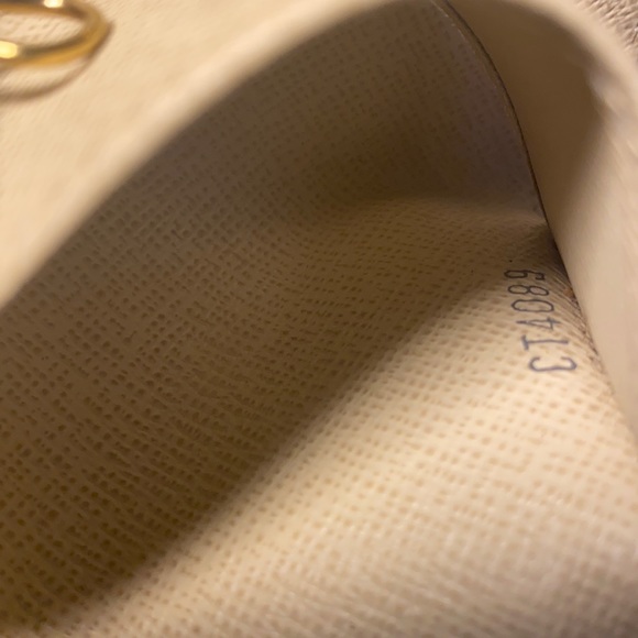 SOLDAuthentic Louis Vuitton Damier Azur Key Case - Picture 11 of 13